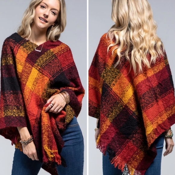 Ruggine Sweaters - Pumpkin Spice Boucle Yarn Plaid Poncho Fringe Accent